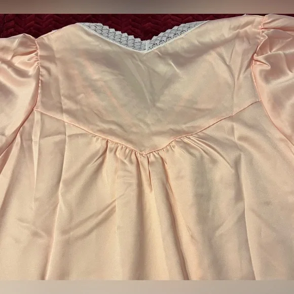 NWT Vtg 1970s Christian Dior Soft Pink Satin Look Lingerie Lace Details - Picture 10 of 13